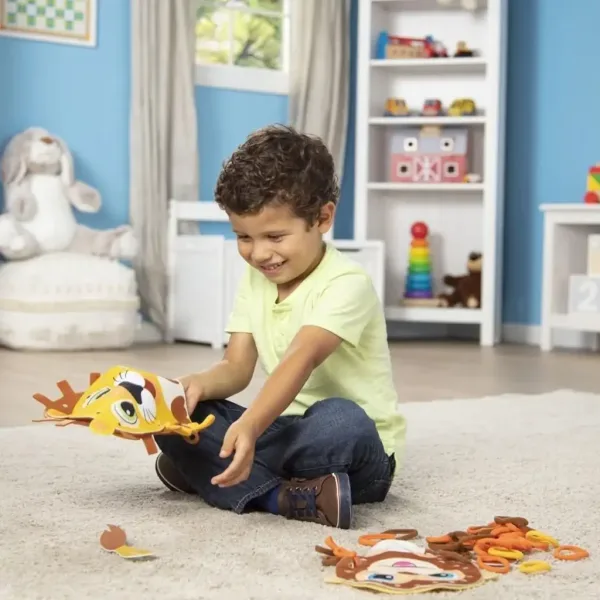 Set creativo per la creazione di burattini di animali selvatici - Melissa & Doug immagine 6