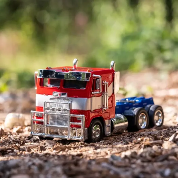 Transformers: Optimus Prime T7 modello di auto in metallo 1/32 - Simba Toys immagine 7