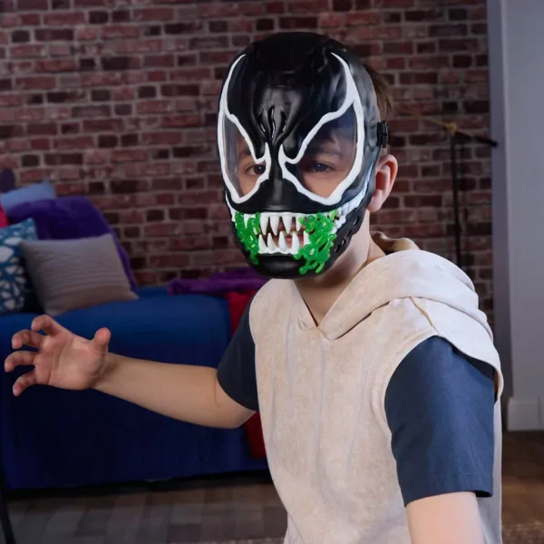 VenomVersus Venom maschera che si illumina al buio - Hasbro immagine 3