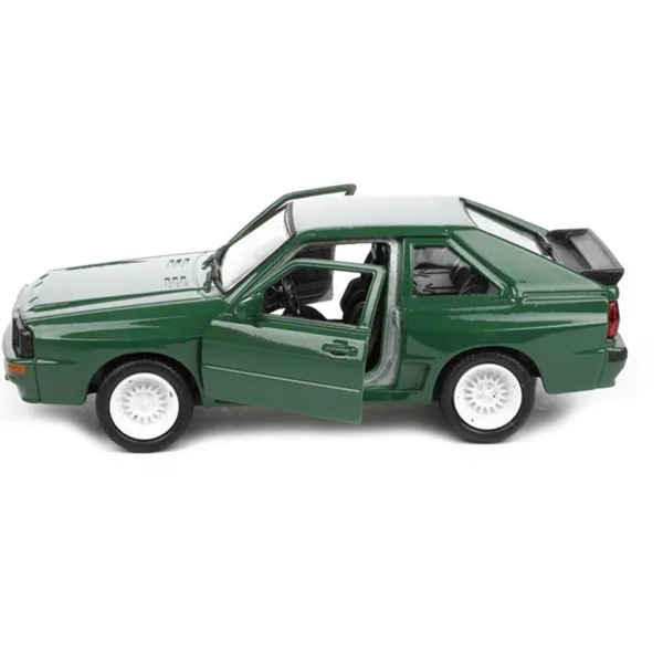 Welly: Modello di automobilina in metallo Audi Sport Quattro in diverse varianti, 11 cm immagine 5