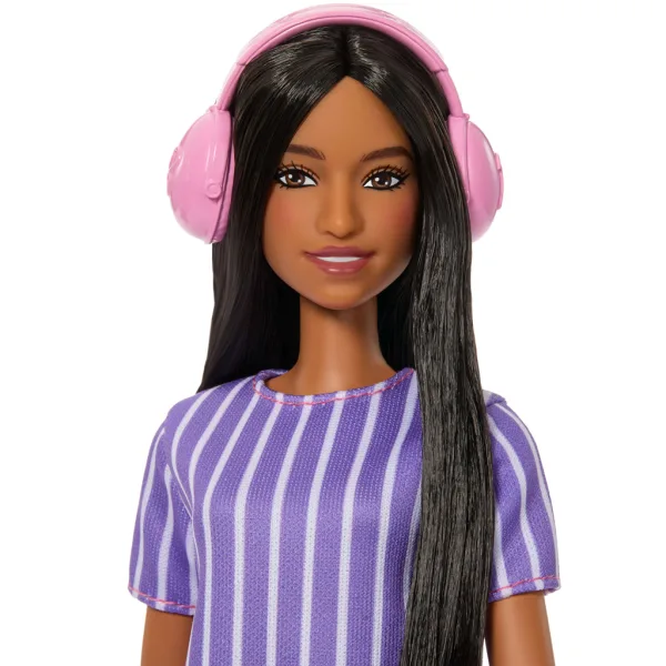 Barbie: Fashionista Amiche stilose bambola di moda con cuffie in abito viola – Mattel immagine 3