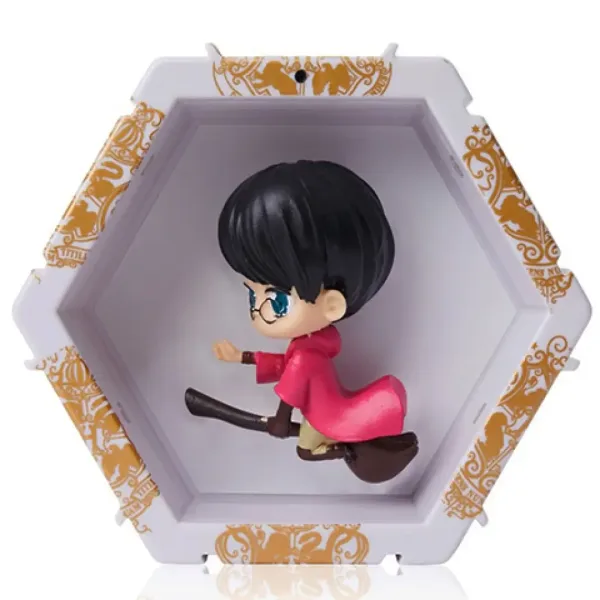 Harry Potter: WOW! POD Mondo Magico - Figura da collezione di Harry con luce magica immagine 3