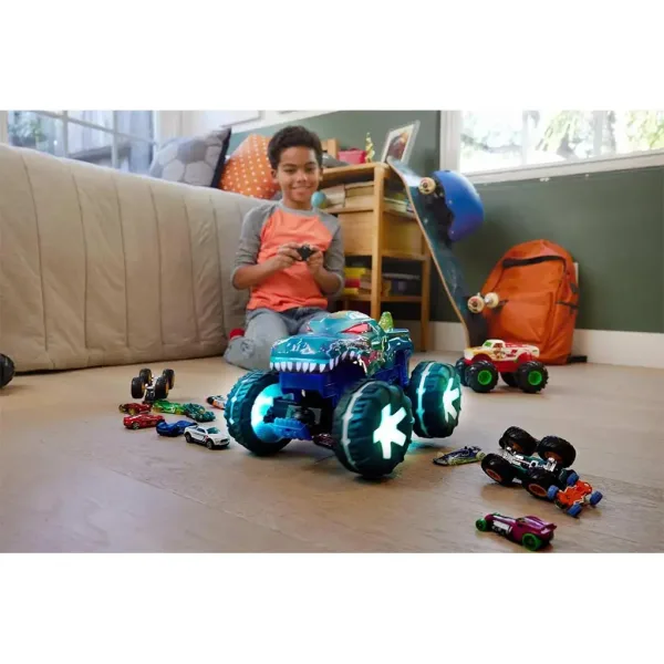 Hot Wheels Monster Trucks: Auto mostruoso interattivo Mega Wrex radiocomandato - Mattel immagine 3