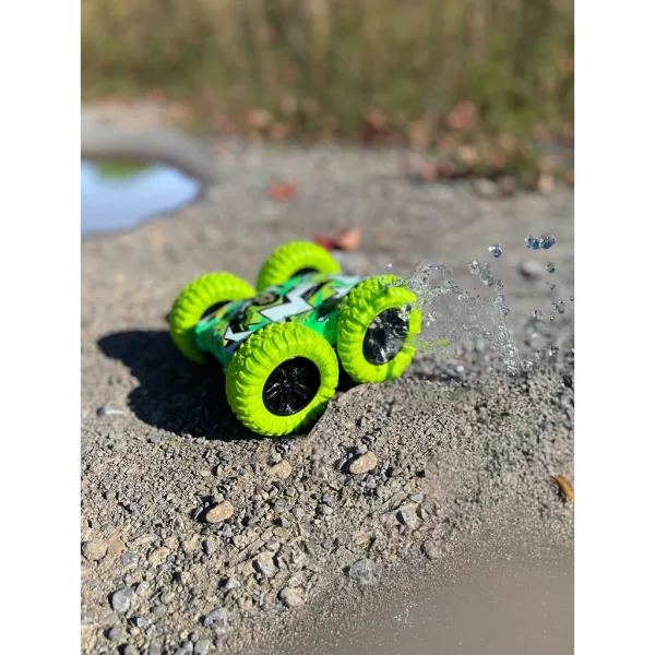 KOO: Kotaro 048 veicolo anfibio radiocomandato a doppia faccia stunt car 1/16 immagine 5