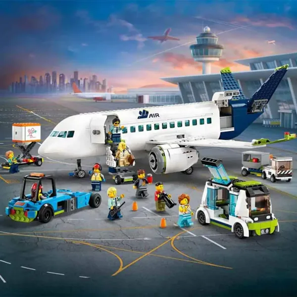 LEGO® City: Aereo passeggeri (60367) immagine 10