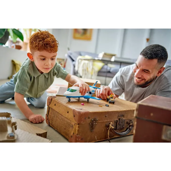 LEGO® City: Aereo passeggeri (60492) immagine 6