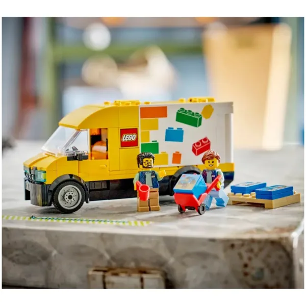 LEGO® City: Un furgone LEGO® (60500) immagine 5