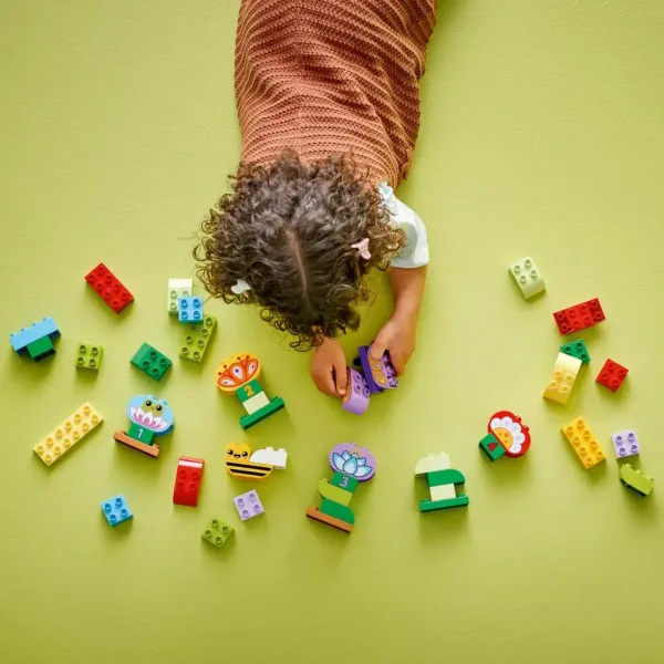 LEGO® DUPLO®: Giardino creativo e fiori (10444) immagine 3
