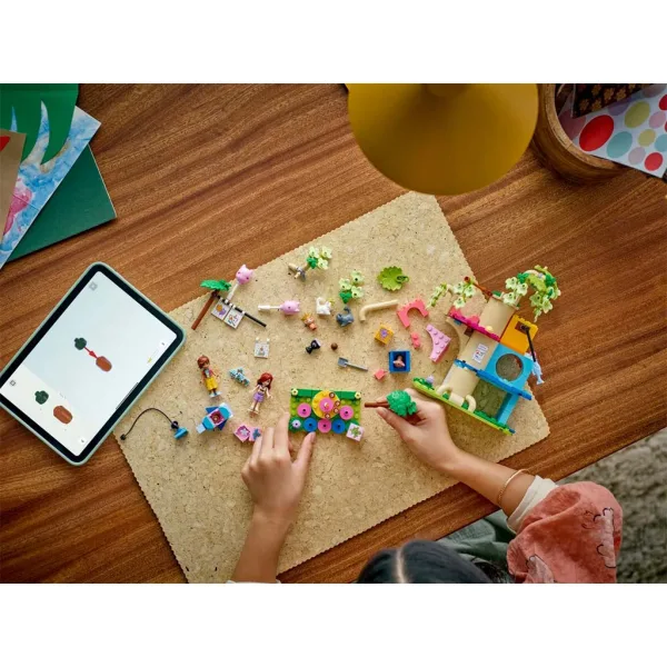 LEGO® Friends: Festa di compleanno dei gatti e casa sull'albero per gatti (42666) immagine 9