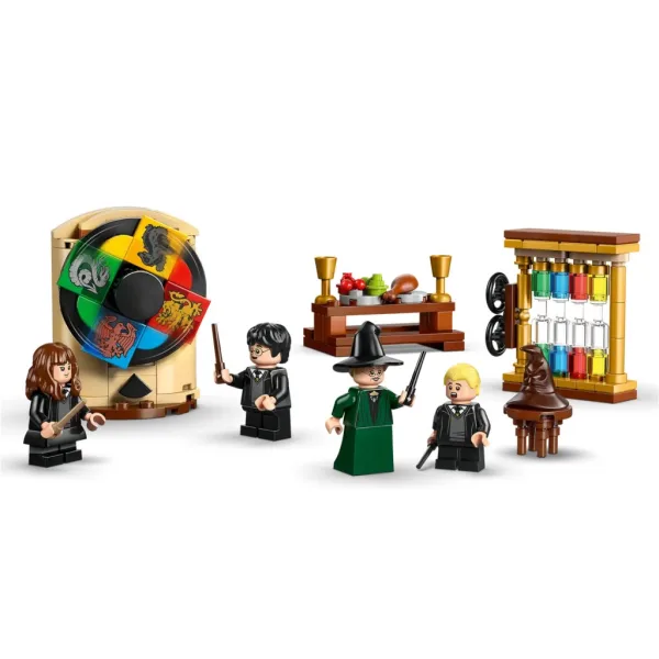 LEGO® Harry Potter: Castello di Hogwarts™: La cerimonia di selezione del Cappello Parlante (76460) immagine 3