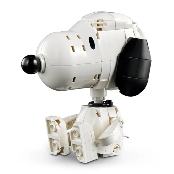 LEGO® Ideas: Peanuts: Casa per cani di Snoopy (21368) immagine 4