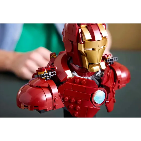 LEGO® Marvel: Busto di Iron Man MK4 (76327) immagine 7