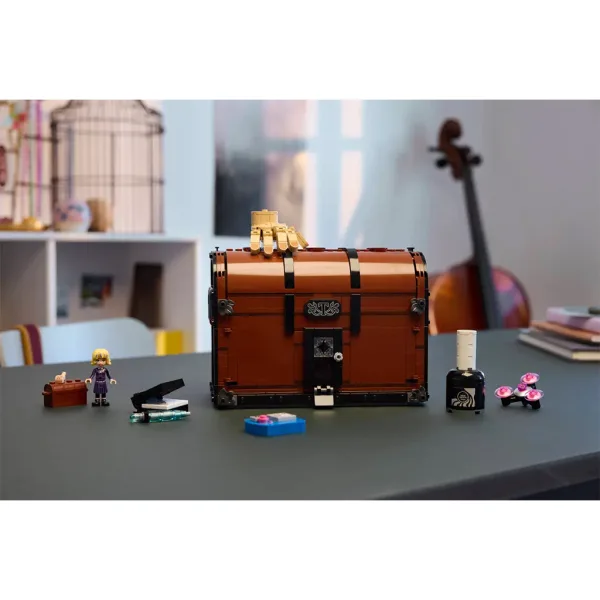 LEGO® Mercoledì: Luogo di Izé (76785) immagine 9