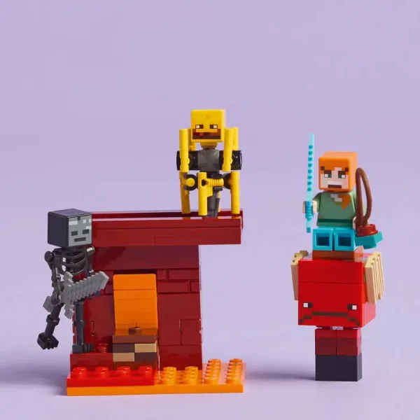 LEGO® Minecraft: Battaglia al lago di lava dell'oltretomba (3299) immagine 4