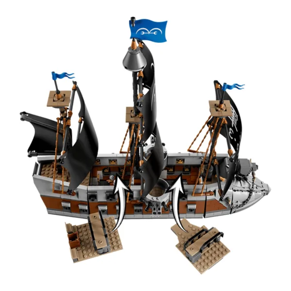LEGO® One Piece: la nave da guerra di Garp (75646) immagine 5