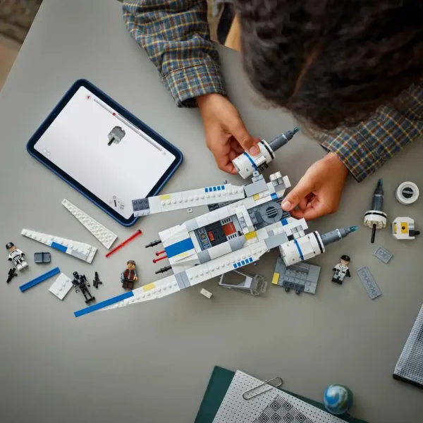 LEGO® Star Wars™: Caccia U-wing Ribelle™ (75399) immagine 3