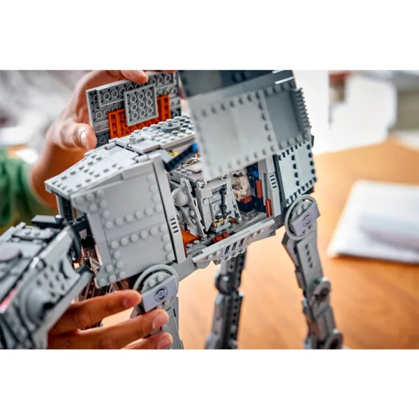 LEGO® Star Wars™: L'AT-AT™ dell'Impero Rinato con INT-4 immagine 11