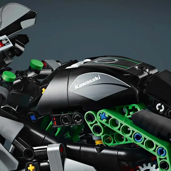 LEGO® Technic: Kawasaki Ninja H2R motocicletta (42170) immagine 3
