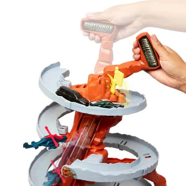 Matchbox A film: Fuga sulla serpentina set di gioco – Mattel immagine 2