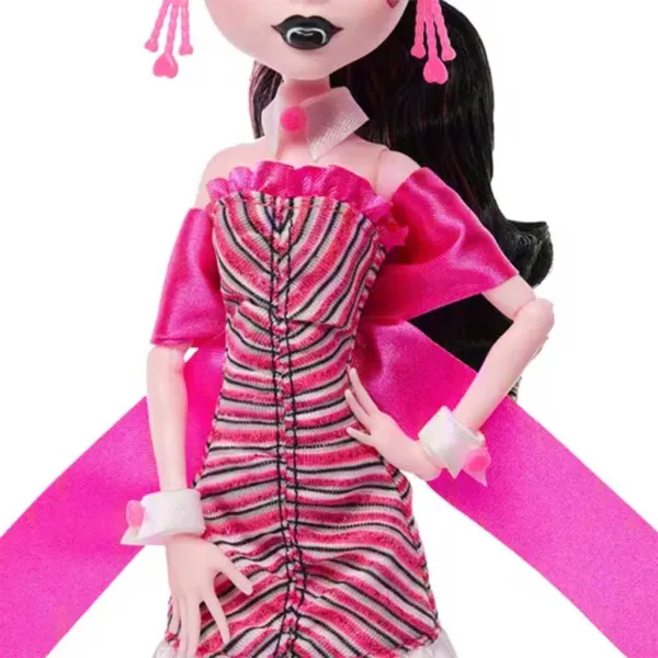 Monster High: L'alba del ballo Draculaura bambola - Mattel immagine 3