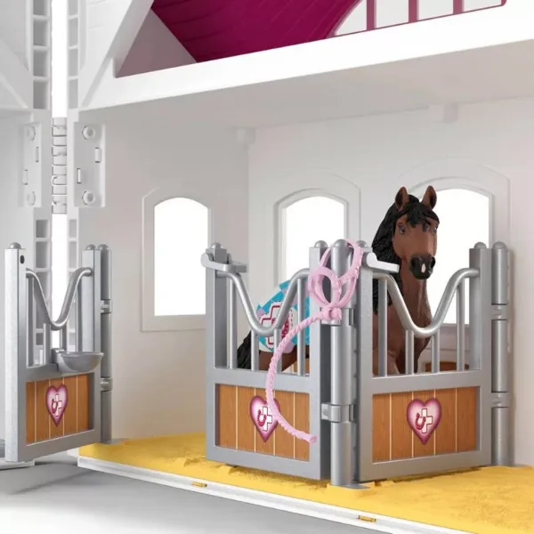Schleich: Horse Club Giocattolo Felice Stalla dei Cavalli (42787) immagine 4