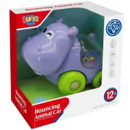 Auto con ippopotamo rotolante