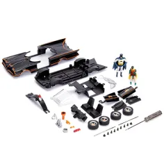 Batman: Batmobile classico della serie animata TV, auto in metallo assemblabile 1/24 - Simba Toys immagine 4
