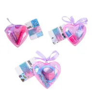 Canenco: Crealo! Set di trucco in scatola a forma di cuore in diverse varianti.