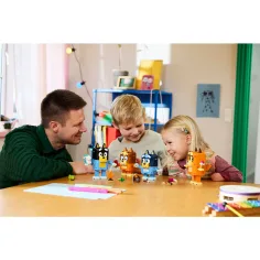 LEGO® Bluey™: La famiglia di Bluey in mattoncini (11217) immagine 10