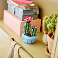 LEGO® Botanicals: Cactus in fiore (11509) immagine 2
