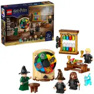 LEGO® Harry Potter: Castello di Hogwarts™: La cerimonia di smistamento del Cappello Parlante (76460)