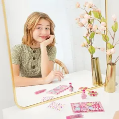 Make it Real: Set di trucco floreale Blooming Beauty immagine 4