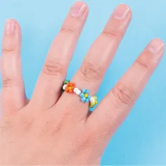 PlayBox: Perline colorate in plastica infilabili 2-3 mm confezione da 500g immagine 2