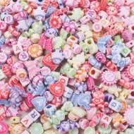 PlayBox: Set di perline miste in colori pastello da 550 pezzi