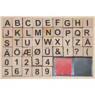 PlayBox: Set di timbri in legno con numeri e lettere, con tampone di inchiostro