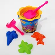 Set da spiaggia a 7 pezzi con 3 formine