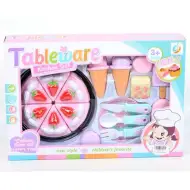 Set di dolci con torta e accessori