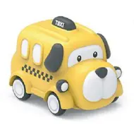 Taxi con cagnolino a retrocarica