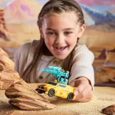 Transformers Cyberworld: Bumblebee robot trasformabile - Hasbro immagine 4