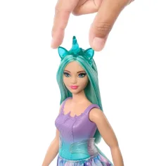 Barbie Dreamtopia: Bambola unicorno in abito blu-viola - Mattel immagine 2
