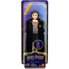Harry Potter: Bambola Hermione Granger con mantello e bacchetta magica - Mattel
