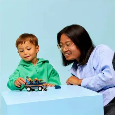 LEGO® City: Veicolo di trasporto per motori (60491) immagine 5