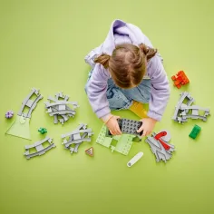 LEGO® DUPLO®: Set di accessori per tunnel ferroviario e binari (10425) immagine 3