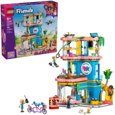 LEGO® Friends: Clubhouse di Heartlake City (42689)