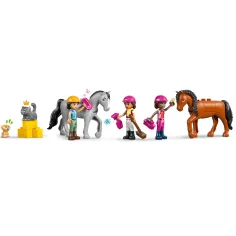 LEGO® Friends: Maneggio e scuola di equitazione (42688) immagine 6