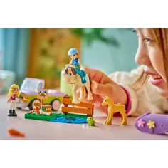 LEGO® Friends: Rimorchio per cavalli e pony (42695) immagine 8