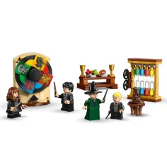 LEGO® Harry Potter: Castello di Hogwarts™: La cerimonia di selezione del Cappello Parlante (76460) immagine 3