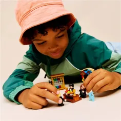 LEGO® Harry Potter: Castello di Hogwarts™: La cerimonia di selezione del Cappello Parlante (76460) immagine 4