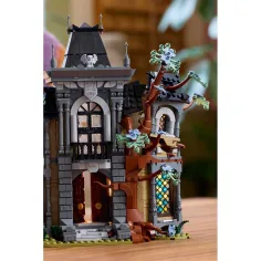 LEGO® Icons: Residenza del sindaco (11383) immagine 6