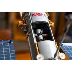 LEGO® Icons: Telescopio spaziale Hubble (11383) immagine 18